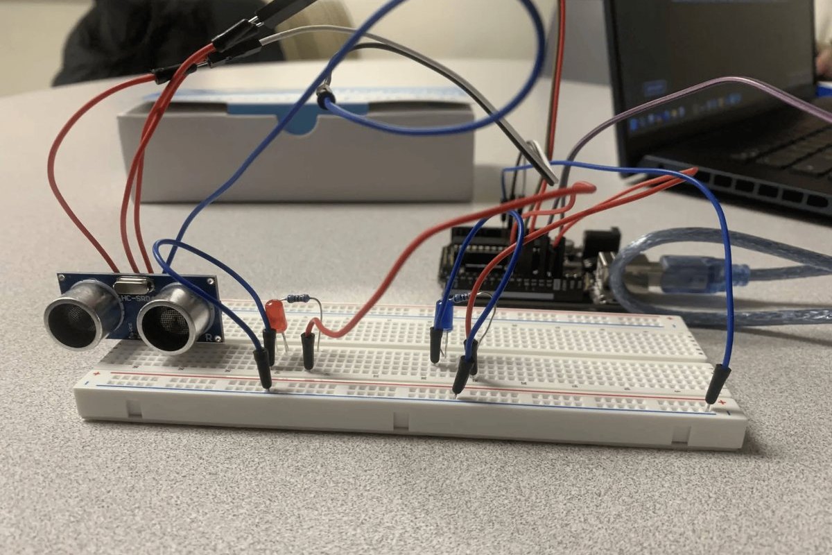 Posture Check, an Arduino posture feedback device